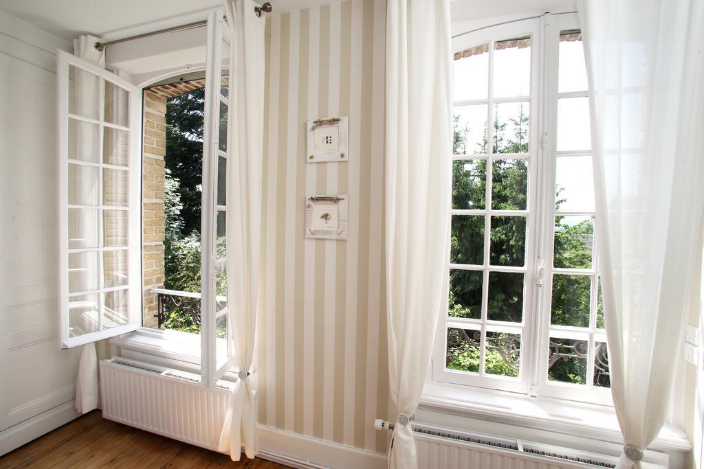 Manoir Le Mesnil Bed & Breakfast Saint-Martin-aux-Chartrains Luaran gambar